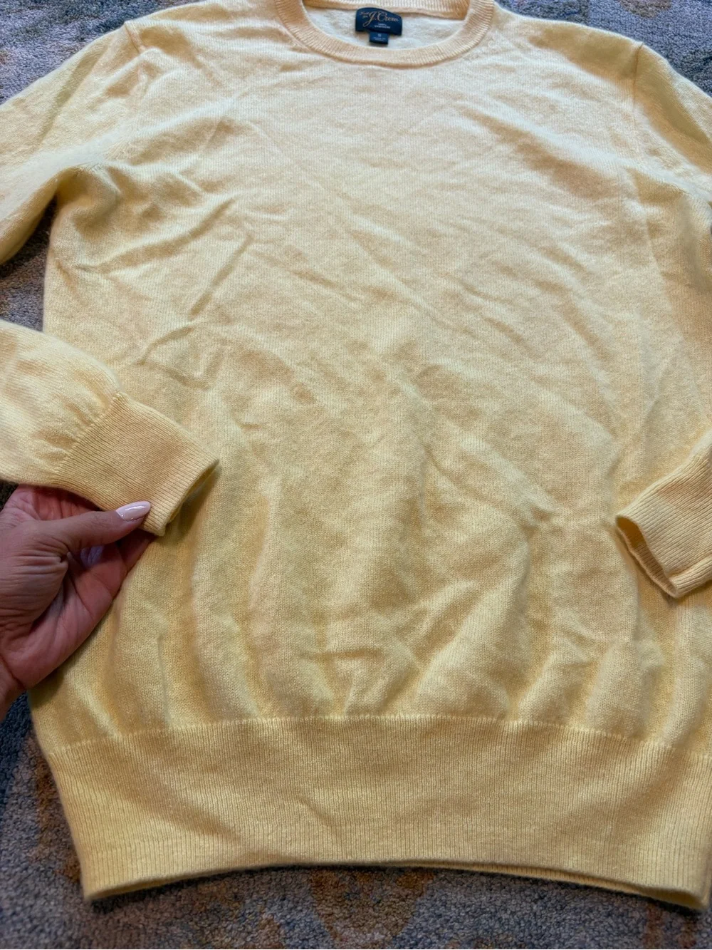 J Crew Men’s Cashmere Crewneck Sweater Size Small Yellow FLAW